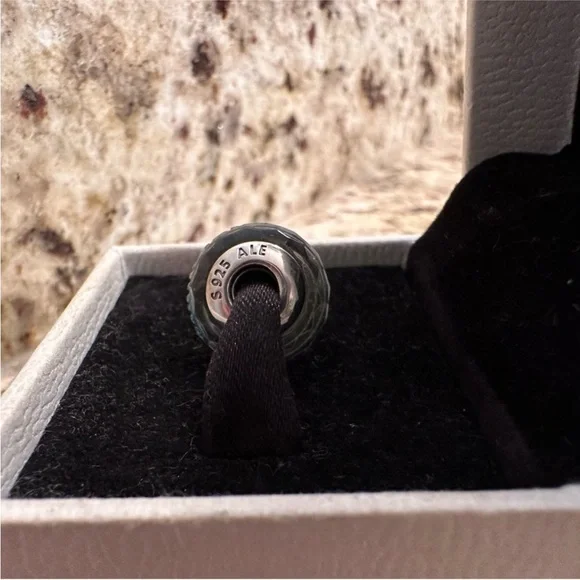 Pandora Bahamas Exclusive Glitter Murano Charm Glitter RARE